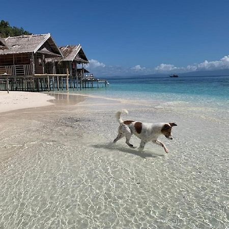 Nus Homestay Raja Ampat Kri Екстер'єр фото