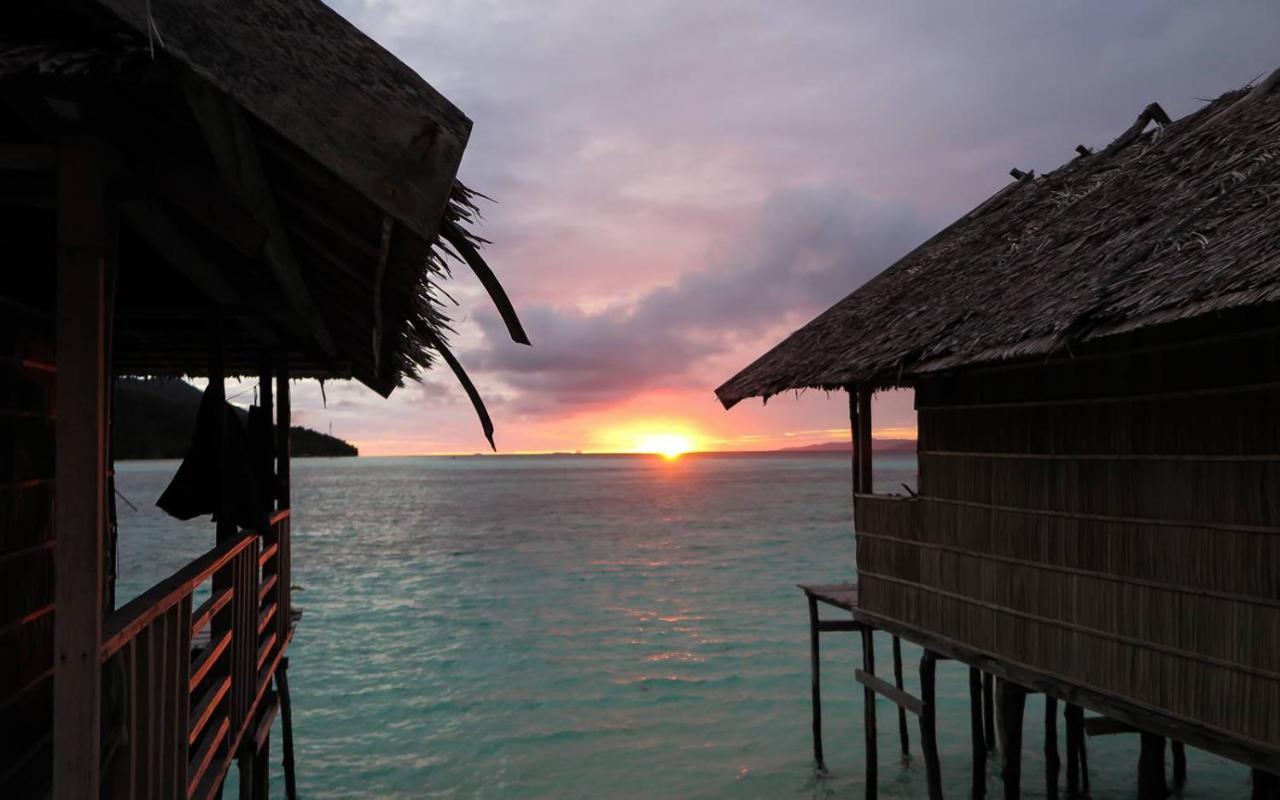 Nus Homestay Raja Ampat Kri Екстер'єр фото