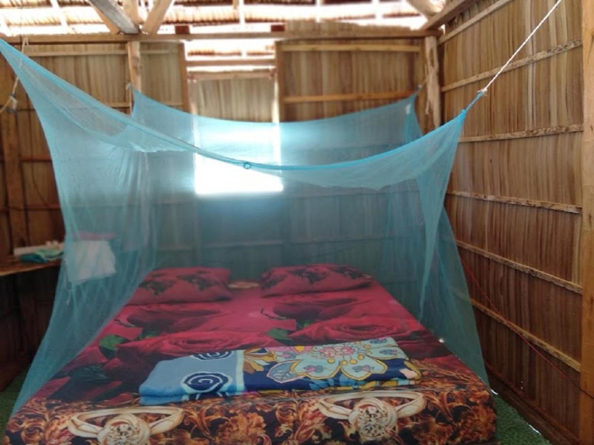 Nus Homestay Raja Ampat Kri Екстер'єр фото
